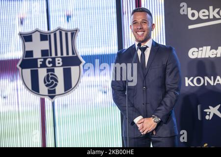 Présentation d'Arthur Melo du Brésil après avoir été la première nouvelle signature du FC Barcelone 2018/2019 l'équipe de la Liga à Camp Nou Stadiu, Barcelone, le 11 juillet 2018. (Photo par Xavier Bonilla/NurPhoto) Banque D'Images