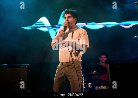 Diego Ibanez du groupe espagnol Carolina Durante se produit sur scène au Festival international de Benicassim 2018 sur 19 juillet 2018 à Benicassim, en Espagne. (Photo de Maria Jose Segovia/NurPhoto) Banque D'Images