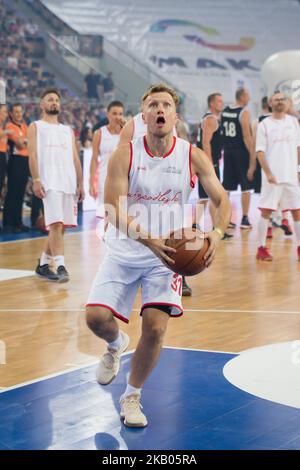 Jakub Wesolowski lors du match de basket-ball de charité "Gortat Team" (célébrités) contre l'armée polonaise, organisé par Marcin Gortat (joueur de la NBA), à l'Atlas Arena de Lodz, Pologne, le 21 juillet 2018 (photo de Mateusz Wlodarczyk/NurPhoto) Banque D'Images