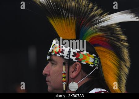 Membre des Premières nations lors de la troisième compétition annuelle de Pow Wow traditionnel, au K-Days Festival à Edmonton. Plus de 700 danseurs des Premières nations de dizaines de tribus différentes seront présentés à K-Days à Edmonton pendant trois jours cette semaine. Mardi, 24 juillet 2018, à Edmonton, en Alberta, Canada. (Photo par Artur Widak/NurPhoto) Banque D'Images