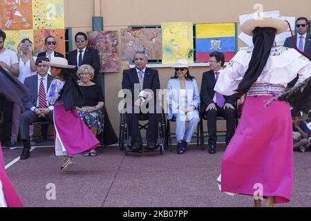 Le Président de la République de l'Équateur Lénine Moreno et son épouse RocÃ­o Gonzalez visitent l'école de la République du Venezuela à Madrid. (Photo par Oscar Gonzalez/NurPhoto) Banque D'Images