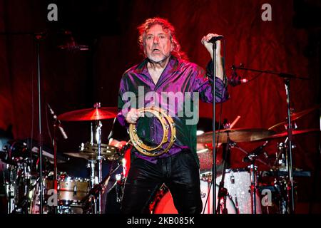 (7/27/2018) le chanteur américain de hard rock et chansonneur Robert Plant & The Sensational Space Shifters se déroule en direct au festival de musique de voyage 2018 à la triennale de Milan en Italie. (Photo de Roberto Finizio/NurPhoto) Banque D'Images