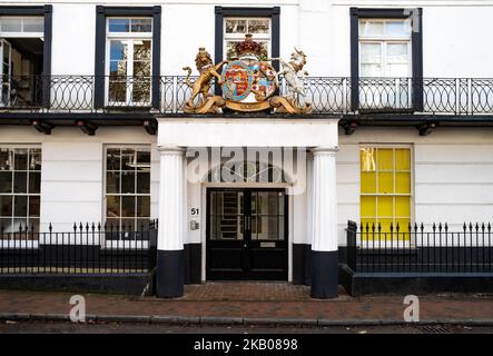 L'entrée de l'édifice Royal Victoria dans la région des Pantiles de Royal Tunbridge Wells Banque D'Images