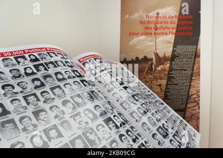 Paris, Mairie du 1er arrondissement de Paris 02/08/2018 exposition, et Conférence en commémoration du 30th anniversaire du massacre de 30 000 prisonniers politiques en Iran durant l'été 1988 à l'Hôtel de ville du quartier de Paris 1st. Cette exposition est jusqu'à 3 août. Une conférence aura également lieu vendredi à 15 h 00, à 3 août, à l'hôtel de ville. Amnesty International vient de dénoncer les tentatives du régime d'éliminer les traces de charniers. (Photo de Siavosh Hosseini/NurPhoto) Banque D'Images