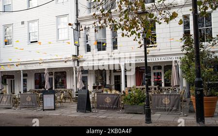 Tunbridge Wells, Kent, Royaume-Uni – 31 octobre 2022. L'extérieur de l'hôtel Tunbridge Wells est situé dans le quartier historique de Pantiles Banque D'Images