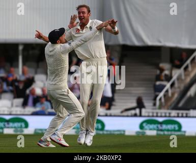 Stuart Broad, en Angleterre, célèbre le LBW sur Vilat Kohli, en Inde, au cours du quatrième jour du test de la série 5th de Specsavers International, qui a lieu entre l'Angleterre et l'Inde, à Kia Oval Ground, Londres, en Angleterre, le 10 septembre 2018. (Photo par action Foto Sport/NurPhoto) Banque D'Images