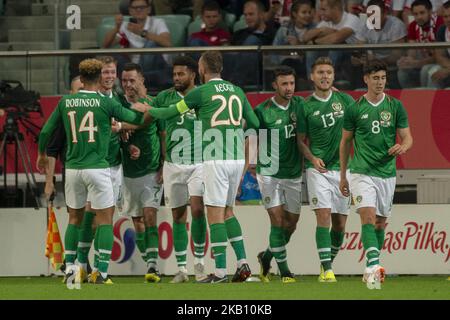 Les joueurs irlandais célèbrent leur score lors du match international amical entre la Pologne et la République d'Irlande au stade de Wroclaw à Wroclaw, en Pologne, sur 11 septembre 2018 (photo d'Andrew Surma/NurPhoto) Banque D'Images