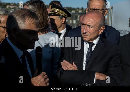 Le ministre de l'intérieur Gérard Collomb pose la pierre angulaire du futur commissariat de police à Bourgoin Jallieu, en France, sur 28 septembre 2018. (Photo de Nicolas Liponne/NurPhoto) Banque D'Images