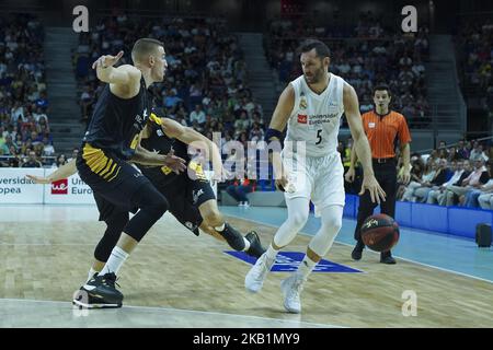 FERNANDEZ du Real Madrid pendant le basketball espagnol ACB Real Madrid vs Iberostar Tenerife match joué au pavillon du Centre Wizink à Madrid, Espagne, 30 septembre 2018. (Photo par Oscar Gonzalez/NurPhoto) Banque D'Images