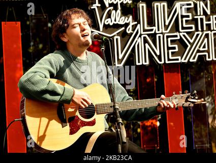 Sainte-Hélène, États-Unis. 02nd novembre 2022. Fritz Hager se produit le jour 2 de Live in the Vineyard 2022 au vignoble Raymond sur 02 novembre 2022 à Napa, Californie. Photo: Casey Flanigan/imageSPACE/Sipa USA crédit: SIPA USA/Alay Live News Banque D'Images