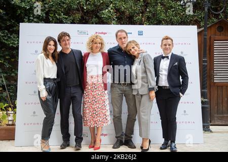 Vakeriua Golino, Riccardo Scamarcio, Valerio Mastrandrea, Isabella Ferrari, Valentina Cervi, Andrea Germani pendant le photocall pour la présentation du nouveau film de Valeria Golino, 'Euforia', à Rome, Italie, sur 16 octobre, 2018. (Photo de Mauro Fagiani/NurPhoto) Banque D'Images