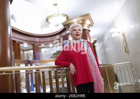 La soprano italienne Mariella Devia pose pendant la séance de portraits au Teatro Real de Madrid. Espagne. , 26 octobre 2018. (Photo par Oscar Gonzalez/NurPhoto) Banque D'Images