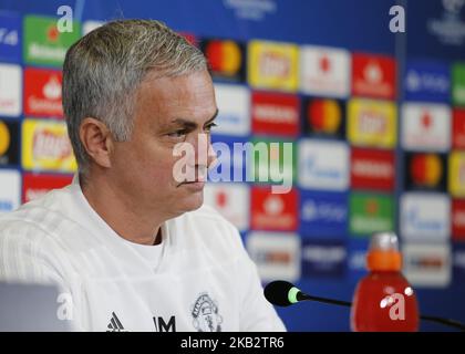 Jos Mourinho lors de la conférence de presse de la Ligue des champions avant le match entre Juventus et Manchester United, à Turin, sur 6 novembre 2018. (Photo de Loris Roselli/NurPhoto) Banque D'Images