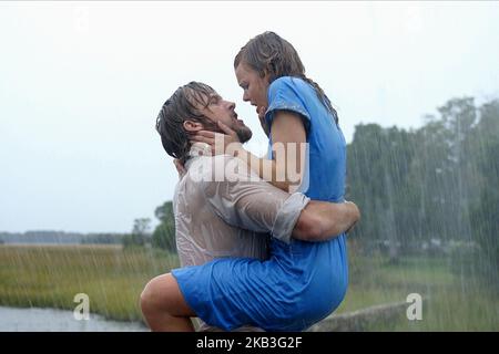 THE NOTEBOOK, RYAN GOSLING, RACHEL MCADAMS, 2004 Banque D'Images