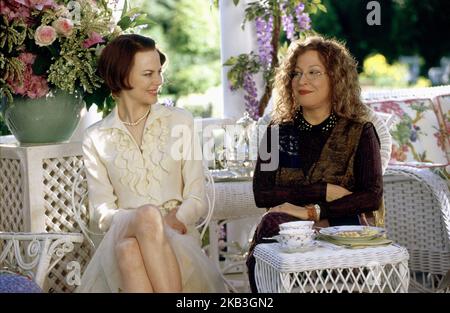 LES FEMMES DE LA STEPFORD, NICOLE KIDMAN, BETTE MILDLER, 2004 Banque D'Images