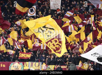 AS Roma v FC Real Madrid : Ligue des champions de l'UEFA les supporters du Groupe G Roma au stade Olimpico à Rome, Italie sur 27 novembre 2018. (Photo de Matteo Ciambelli/NurPhoto) Banque D'Images