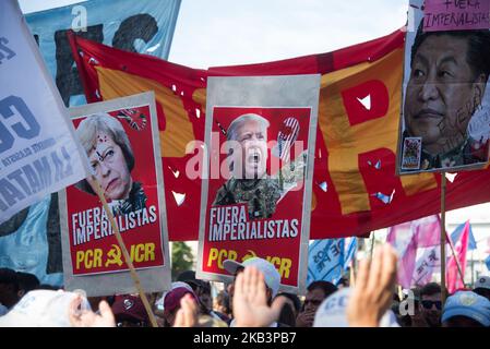 Les manifestants participent à une marche lors du sommet du Groupe 20, à Buenos Aires, en Argentine, le vendredi 30 novembre, 2018. (Photo de Mario de Fina/NurPhoto) Banque D'Images