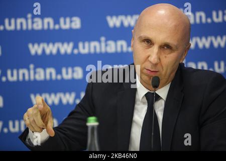 Directeur de « NAFTA R.V. » Lubomir Kopcik est vu lors de la conférence de presse à Kiev, Ukraine, 18 décembre 2018. La société pétrolière et gazière ALENA prendra en charge le développement du champ de Yuzivske d'ici la fin de 2019. (Photo par Sergii Kharchenko/NurPhoto) Banque D'Images