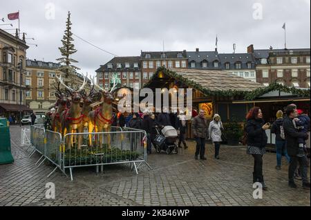 Une vue sur le marché de Noël à Copenhague, Danemark, sur 14 décembre 2018. (Photo de Manuel Romano/NurPhoto) Banque D'Images