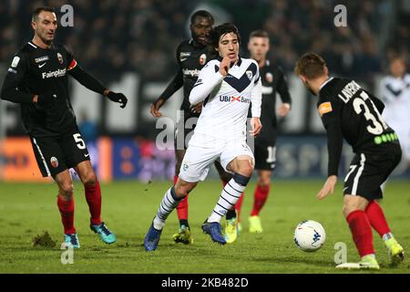 Sandro Tonali pendant le match de la série italienne B 2018/2019 entre Ascoli Calcio 1898 FC et le club de football de Brescia au Stadio Cino e Lillo Del Duca on 22 décembre 2018 à Ascoli Piceno, Italie. (Photo de Danilo Di Giovanni/NurPhoto) Banque D'Images