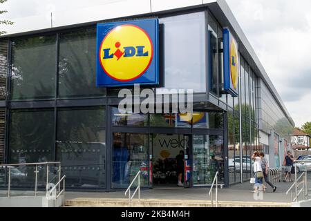 Magasin Lidl à Londres, Angleterre Royaume-Uni Banque D'Images