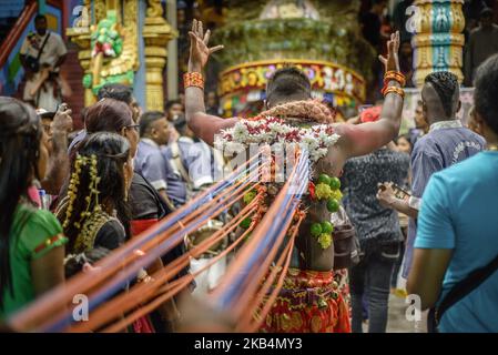 Des dévotés hindous participent au festival thaïlandais dans les grottes de Batu, Kuala Lumpur, Malaisie, on 20 janvier 2019 (photo d'Oleksandr Rupeta/NurPhoto) Banque D'Images