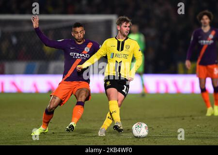 David Templeton, milieu de terrain de Burton Albion (11) lors du match de la Carabao Cup entre Burton Albion et Manchester City au stade Pirelli, Burton Upon Trent, le mercredi 23rd janvier 2019. (Photo de Mark Fletcher/NurPhoto) Banque D'Images