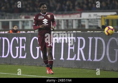 Ola Aina (Torino FC) pendant la série Un match de football entre le Torino FC et le FC Internazionale au stade olympique Grande Torino sur 27 janvier 2019 à Turin, Italie. Torino a remporté 1-0 victoires sur Internazionale. (Photo par Massimiliano Ferraro/NurPhoto) Banque D'Images