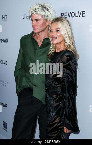 MANHATTAN, NEW YORK CITY, NEW YORK, États-Unis - SEPTEMBRE 05 : Jordan Barrett et Kate Moss arrivent aux Fashion Media Awards 2019 du Daily Front Row, qui se tiennent à la Rainbow Room du Rockefeller Center sur 5 septembre 2019 à Manhattan, New York, États-Unis. (Photo par Xavier Collin/image Press Agency/NurPhoto) Banque D'Images