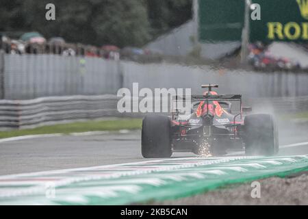 Max Verstappen pilotant le (33) Aston Martin Red Bull course sur piste pendant la pratique pour le Grand Prix de Formule 1 d'Italie à Autodromo di Monza sur 6 septembre 2019 à Monza, Italie. (Photo par Emmanuele Ciancaglini/NurPhoto) Banque D'Images