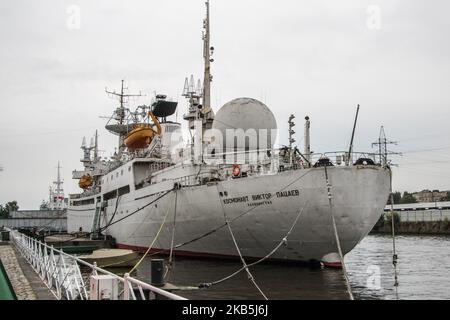 Roscosmos State Corporation for Space Activities le navire de recherche scientifique Kosmonavt Viktor Patsaev (Kosmonavt Viktor Pattiev) est vu au Musée de l'Océan mondial à Kaliningrad, en Russie, le 7 septembre 2019. Kosmonavt Viktor Patsayev est le seul navire conçu pour la communication spatiale dans le monde avec une exposition de musée à bord. (Photo de Michal Fludra/NurPhoto) Banque D'Images