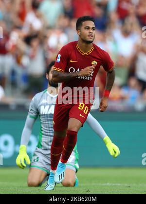 Justin Kluivert de Roma célèbre après avoir marquant le but de 4-0 pendant le match de la série A COMME Roma v US Sassuolo au stade Olimpico à Rome, Italie sur 15 septembre 2019 (photo de Matteo Ciambelli/NurPhoto) Banque D'Images