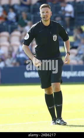 Arbitre Ryan Atkin pendant la Super League féminine de Barclays FA entre Tottenham Hotspur et Liverpool au stade de Hive , Londres, Royaume-Uni le 15 septembre 2019 (photo par action Foto Sport/NurPhoto) Banque D'Images