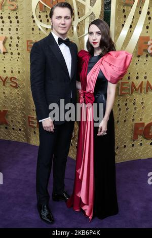 LOS ANGELES, CALIFORNIE, États-Unis - SEPTEMBRE 22 : Paul Dano et Zoe Kazan arrivent aux Primetime Emmy Awards 71st qui se tiennent au Microsoft Theatre L.A. Vivez sur 22 septembre 2019 à Los Angeles, Californie, États-Unis. (Photo par Xavier Collin/image Press Agency/NurPhoto) Banque D'Images