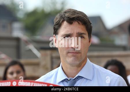 Justin Trudeau, chef du Parti libéral du Canada, prononce un discours lors d'une conférence de presse à Brampton (Ontario), au Canada, sur 22 septembre 2019 avant l'élection fédérale de 2019. Trudeau a annoncé que s'il était réélu, il réduirait les impôts de la classe moyenne et garantirait aux Canadiens des factures de téléphone cellulaire moins chères. (Photo de Creative Touch Imaging Ltd./NurPhoto) Banque D'Images