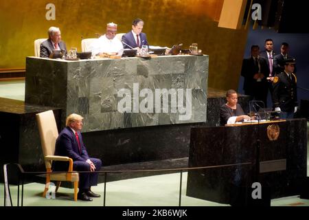 Le président américain Donald Trump s'adresse aux médias aux Nations Unies (ONU) Assemblée générale sur 24 septembre 2019 à New York. Les dirigeants du monde sont réunis pour la session de 74th de l'ONU dans le cadre d'un avertissement du Secrétaire général Antonio Guterres dans son discours d'hier sur le risque imminent d'une division mondiale entre les deux plus grandes économies - les États-Unis et la Chine. (Photo de Selcuk Acar/NurPhoto) Banque D'Images