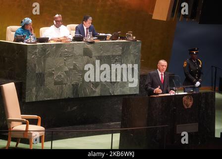 Le Président turc Recep Tayyip Erdoan s'exprime aux Nations Unies (ONU) Assemblée générale sur 24 septembre 2019 à New York. Les dirigeants du monde sont réunis pour la session de 74th de l'ONU dans le cadre d'un avertissement du Secrétaire général Antonio Guterres dans son discours d'hier sur le risque imminent d'une division mondiale entre les deux plus grandes économies - les États-Unis et la Chine. (Photo de Selcuk Acar/NurPhoto) Banque D'Images
