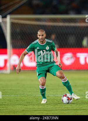 Adlane Guedioura d'Algérie lors du match de la coupe africaine des nations 2019 entre la côte d'Ivoire et l'Algérie au stade Suez à Suez, en Égypte, sur 11 juillet,2019. (Photo par Ulrik Pedersen/NurPhoto) Banque D'Images