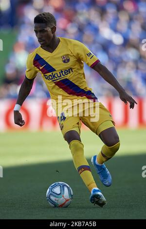 Junior Firpo de Barcelone contrôle le ballon pendant le match de la Ligue entre Getafe CF et le FC Barcelone au Colisée Alfonso Perez sur 29 septembre 2019 à Getafe, Espagne. (Photo de Jose Breton/Pics action/NurPhoto) Banque D'Images