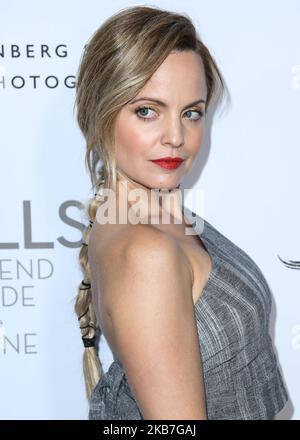 CENTURY CITY, LOS ANGELES, CALIFORNIE, États-Unis - OCTOBRE 03 : l'actrice Mena Suvari arrive à l'exposition W|ALL's de Annenberg Space for Photography : Defend, Divide and the Divine Exhibition Opening qui s'est tenue à l'espace Annenberg for Photography on 3 octobre 2019, à Los Angeles, Californie, États-Unis. (Photo par Xavier Collin/image Press Agency/NurPhoto) Banque D'Images