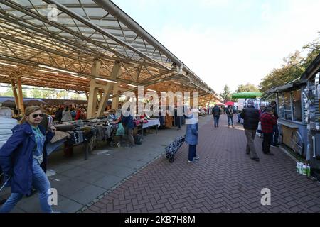 Marché vert à Sopot, Pologne est vu le 4 octobre 2019 ces derniers jours, les forêts polonaises ont été en train de fouler avec des cueilleurs de champignons. Le climat favorable a causé des conditions favorables à la croissance d'un grand nombre de champignons comestibles (photo de Michal Fludra/NurPhoto) Banque D'Images