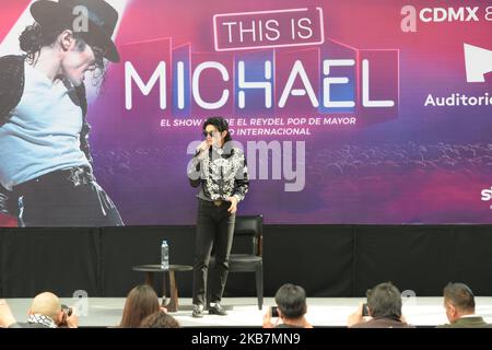 Noviembre 03, 2022, Ciudad de México, México: El cantte y bailarín brasileño Lenny Jay, en conferencia de prensa para anunciar su show “this is Michael” attributo al “Rey del Pop”. En el Auditorio Nacional, (Foto: Francisco Morales/DAMMPHOTO) 03 novembre 2022, Mexico, Mexique: Lenny Jay, chanteur et danseur brésilien, lors d'une conférence de presse pour annoncer son spectacle hommage au "Roi de la Pop". À l'Auditorium national, (photo: Francisco Morales/DAMMPHOTO) Banque D'Images
