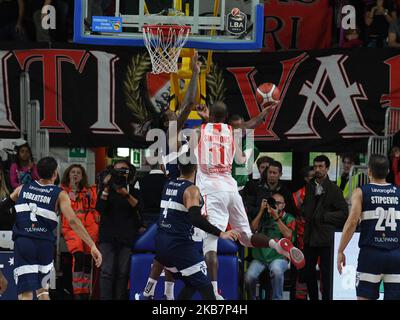 11 Simmons Jeremy d'Openjobmetis en action pendant l'Italie Lega Panier de Serie A , Openjobmetis Varese - Fortitudo Bologna le 6 octobre 2019 à Varese Palasport Enerxenia Arena (photo de Fabio Averna/NurPhoto) Banque D'Images