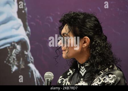 Noviembre 03, 2022, Ciudad de México, México: El cantte y bailarín brasileño Lenny Jay, en conferencia de prensa para anunciar su show “this is Michael” attributo al “Rey del Pop”. En el Auditorio Nacional, (Foto: Francisco Morales/DAMMPHOTO) 03 novembre 2022, Mexico, Mexique: Lenny Jay, chanteur et danseur brésilien, lors d'une conférence de presse pour annoncer son spectacle hommage au "Roi de la Pop". À l'Auditorium national, (photo: Francisco Morales/DAMMPHOTO) Banque D'Images