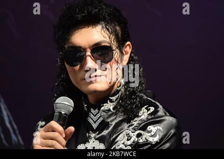 Noviembre 03, 2022, Ciudad de México, México: El cantte y bailarín brasileño Lenny Jay, en conferencia de prensa para anunciar su show “this is Michael” attributo al “Rey del Pop”. En el Auditorio Nacional, (Foto: Francisco Morales/DAMMPHOTO) 03 novembre 2022, Mexico, Mexique: Lenny Jay, chanteur et danseur brésilien, lors d'une conférence de presse pour annoncer son spectacle hommage au "Roi de la Pop". À l'Auditorium national, (photo: Francisco Morales/DAMMPHOTO) Banque D'Images