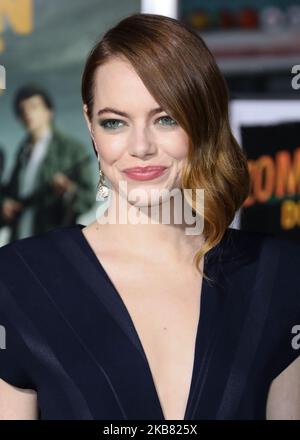 WESTWOOD, LOS ANGELES, CALIFORNIE, États-Unis - OCTOBRE 10 : l'actrice Emma Stone arrive à la première de Sony Pictures de Los Angeles 'Zombieland Double Tap' qui s'est tenue au Regency Village Theatre sur 10 octobre 2019 à Westwood, Los Angeles, Californie, États-Unis. (Photo de David Acosta/image Press Agency/NurPhoto) Banque D'Images