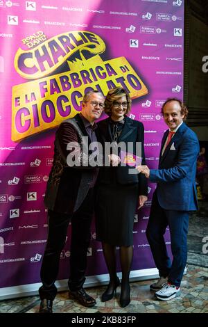 Ernst Knam et Christian Ginepro assistent à la séance photo de la comédie musicale « Charlie e la Fabbrica di CIOCCOLATO » lors de la conférence de presse du 11 octobre 2019 à Milan, en Italie. (Photo de Valeria Portinari/NurPhoto) Banque D'Images