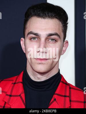 HOLLYWOOD, LOS ANGELES, CALIFORNIE, États-Unis - OCTOBRE 15 : l'acteur Luke Brandon Field arrive à la première de Los Angeles du « Jojo Rabbit » de Fox Searchlight, qui a eu lieu au Hollywood American Legion Post 43 sur 15 octobre 2019 à Hollywood, Los Angeles, Californie, États-Unis. (Photo par Xavier Collin/image Press Agency/NurPhoto) Banque D'Images
