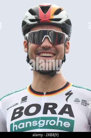 Maximilian Schachmann d'Allemagne et Team Bora-Hansgrohe vu avant le début de la troisième étape, 143km Nanning circuit Race stage, de l'édition 3rd du Cyclisme Tour de Guangxi 2019, . Samedi, 19 octobre 2019, à Nanning, dans la région de Guangxi, Chine. (Photo par Artur Widak/NurPhoto) Banque D'Images