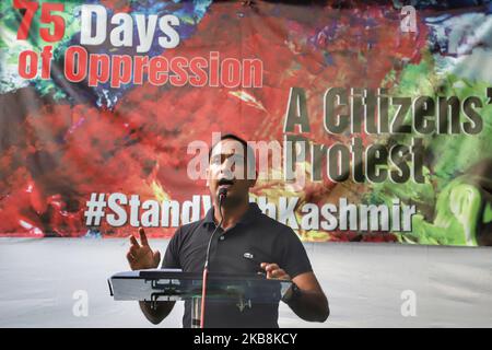 Shahid Imran, rédacteur en chef de la Couronne du Cachemire, parle à Jantar Mantar sur la situation du Cachemire lors d'une manifestation organisée par des citoyens de l'Inde à New Delhi Inde le 19 octobre 2019 (photo de Nasir Kachroo/NurPhoto) Banque D'Images